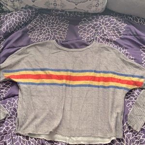 Long sleeve vintage cropped shirt.